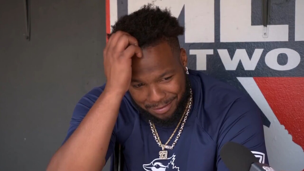 Blue Jays’ Guerrero shares hilarious reactions to new haircut