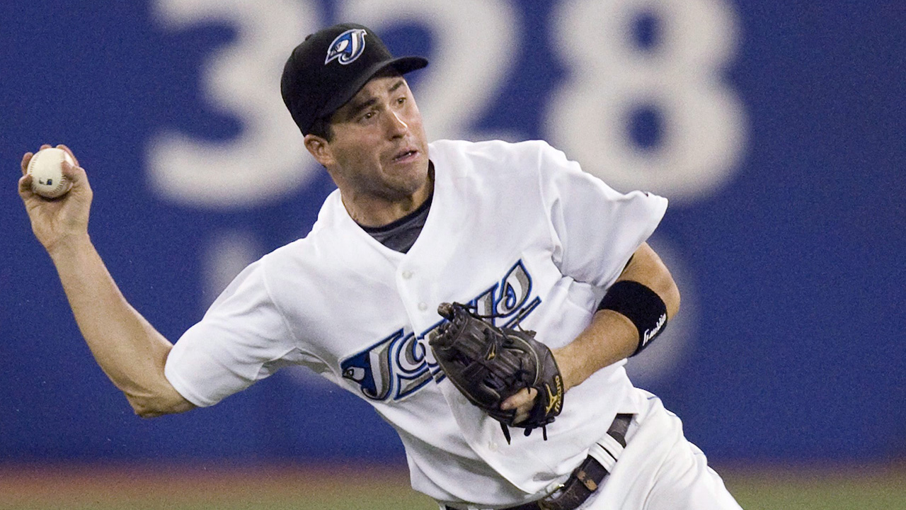Former Blue Jay John McDonald back at Rogers Centre for poetic Father’s Day visit