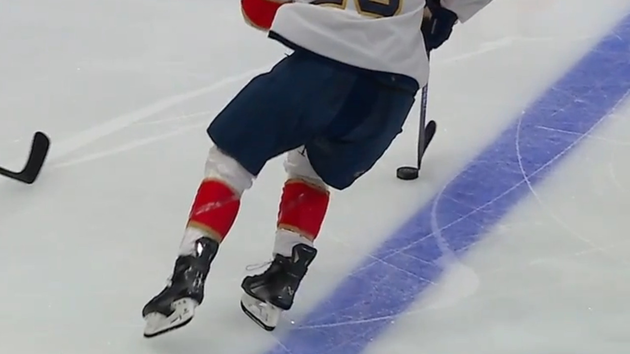 Panthers’ goal called back for offside after Knoblauch’s challenge