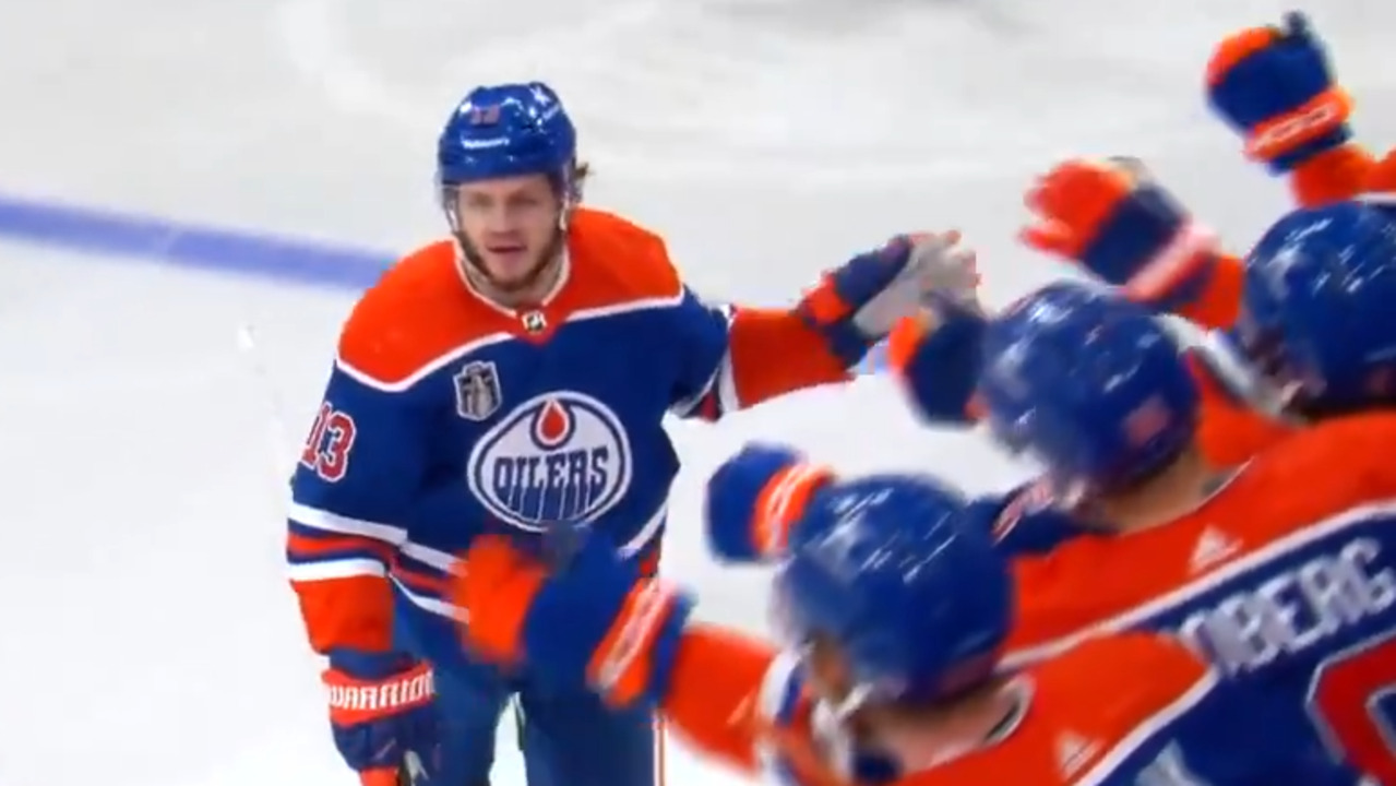 Oilers’ Janmark and Henrique combine to beat Bobrovsky