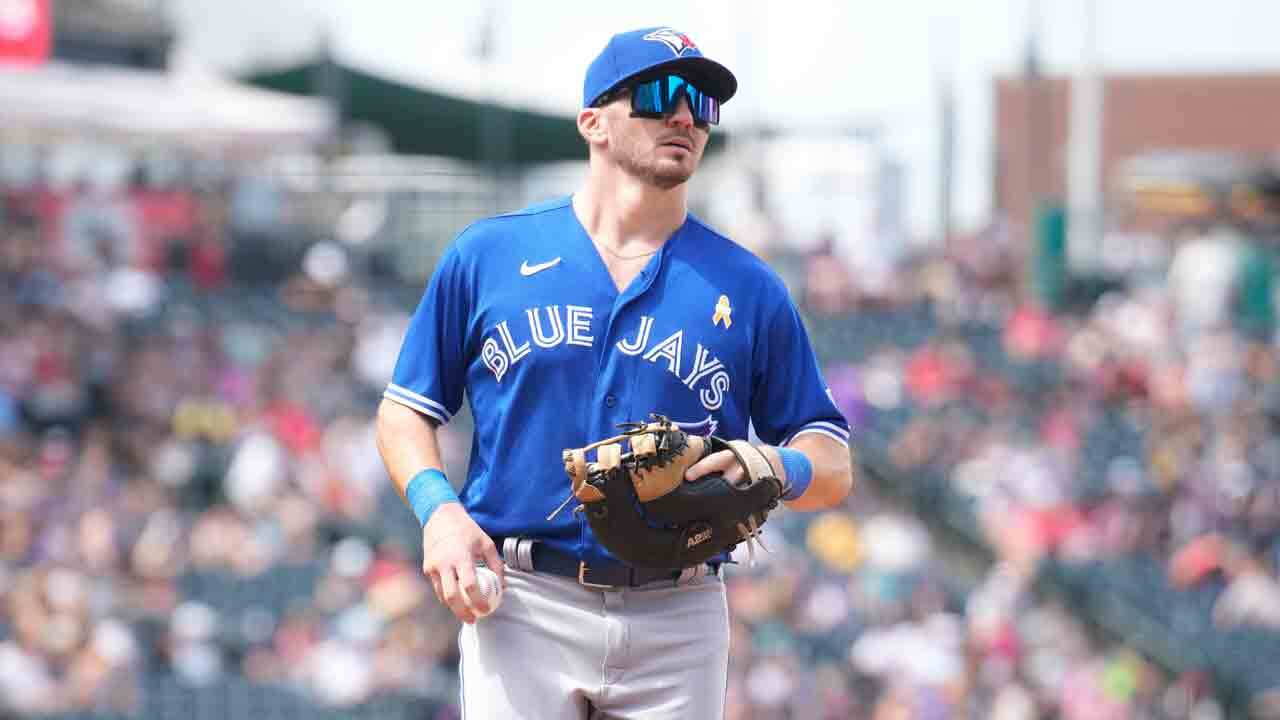 Schneider thinks Horwitz has been ‘pleasantly surprising’ at 2B
