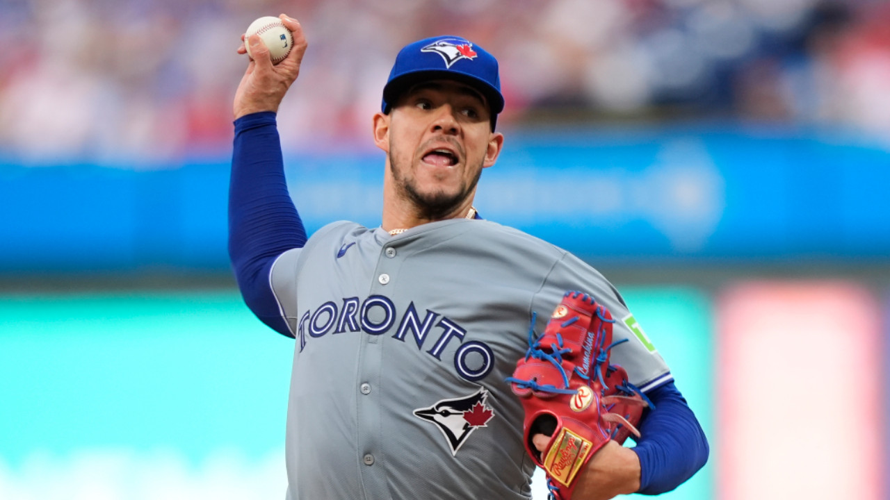 Blue Jays send Berrios to mound looking to bounce back vs. Diamondbacks