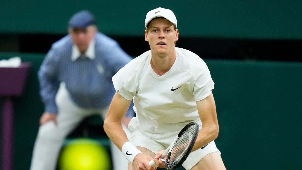 Sinner parts ways with staff at centre of doping scandal