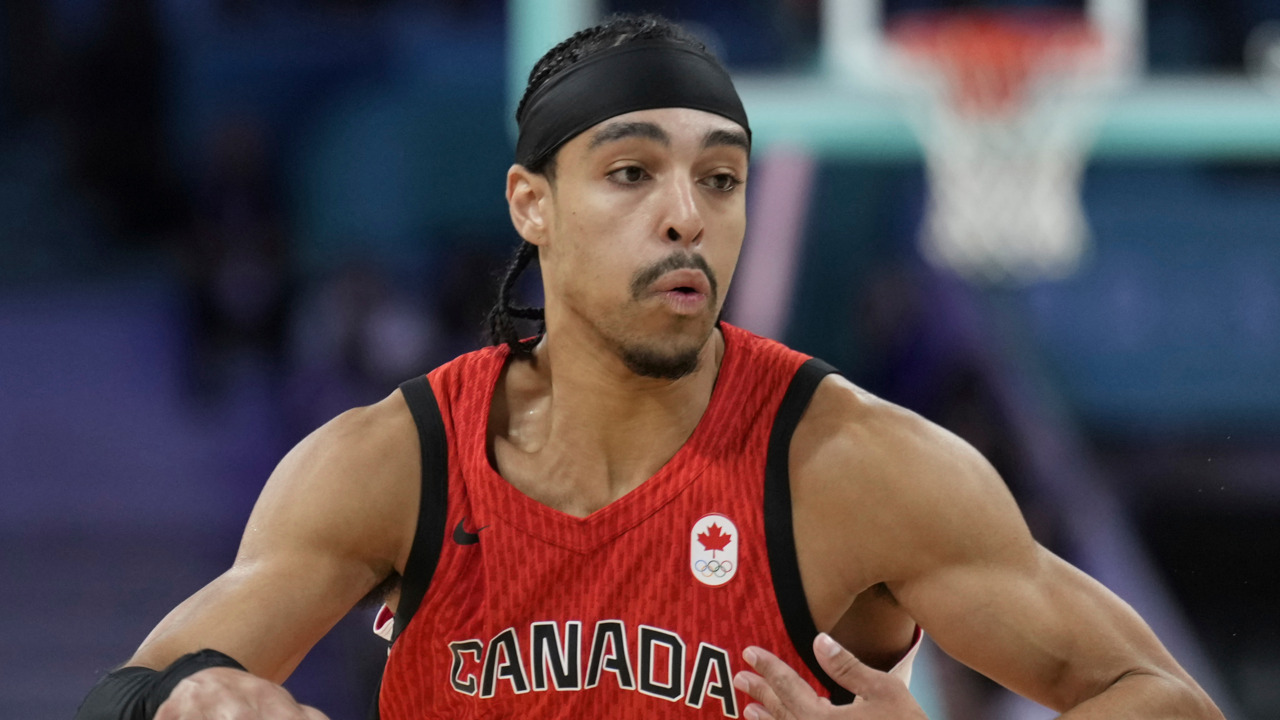 Nembhard makes big impact off bench to help Canada defeat Spain