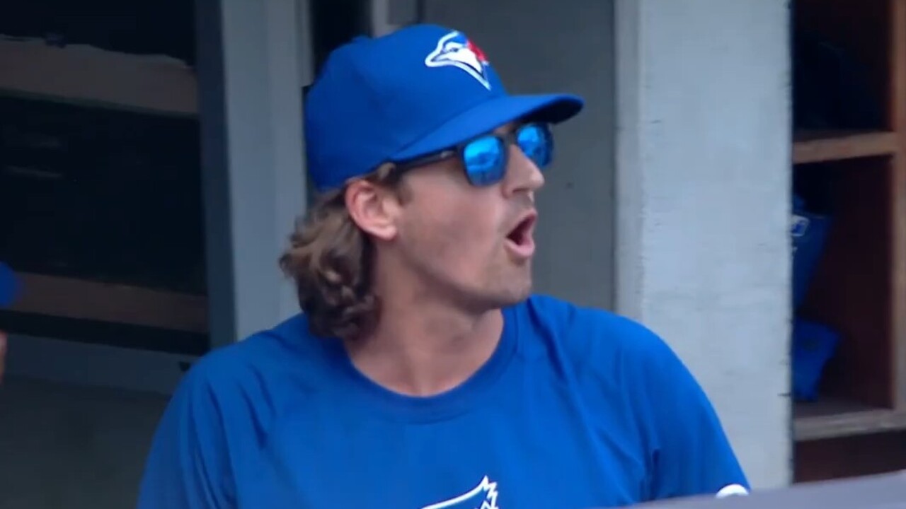 Gausman tossed from dugout as Blue Jays incensed over strike zone