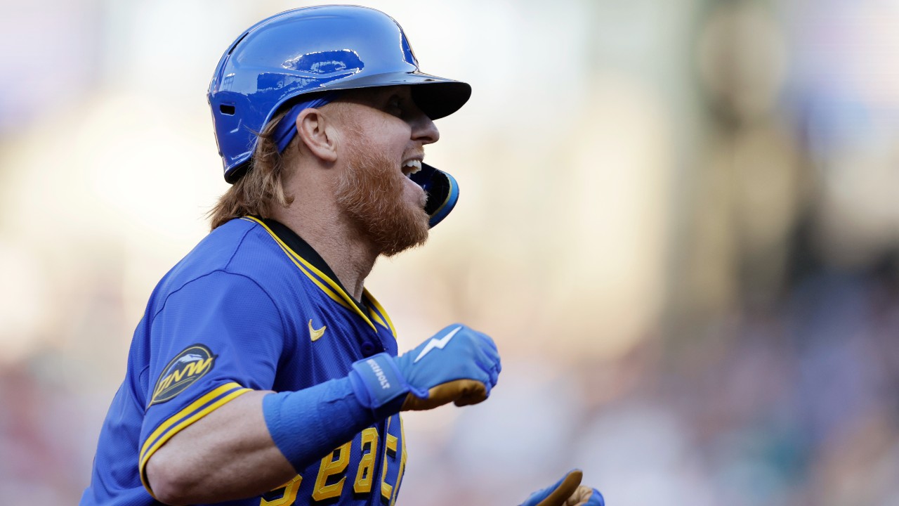 Justin Turner grand slam leads Mariners in rout against Phillies
