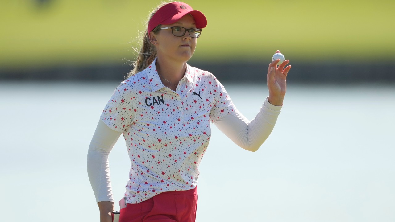 Henderson’s putter lets her down late as Ko makes history in women’s Olympic golf