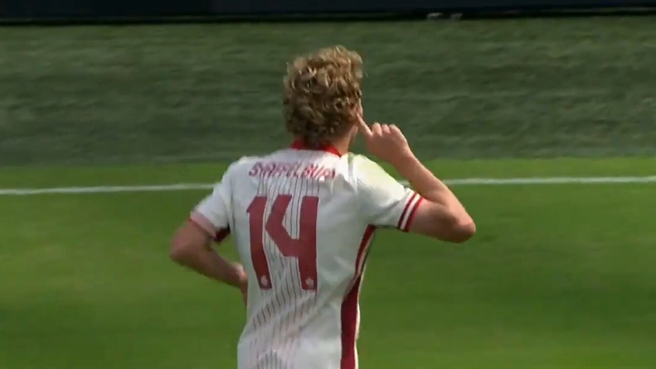 Canada’s Shaffelburg picks bottom corner to score vs. USA