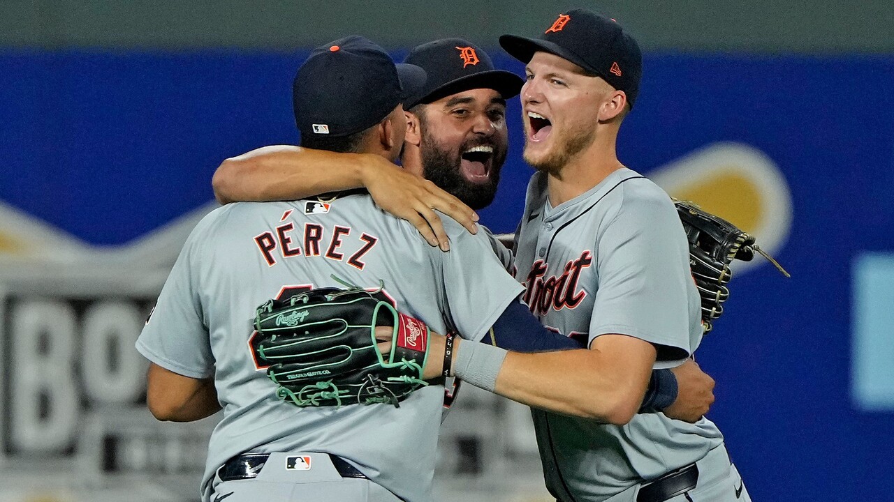 How have the Tigers catapulted themselves into the Wild Card chase?
