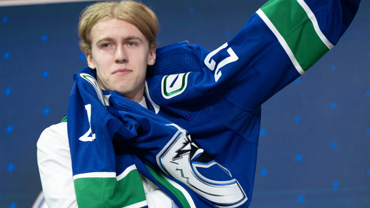 Lekkerimaki’s drive, adaptability impressing Canucks: ‘We have a lot of belief in him’