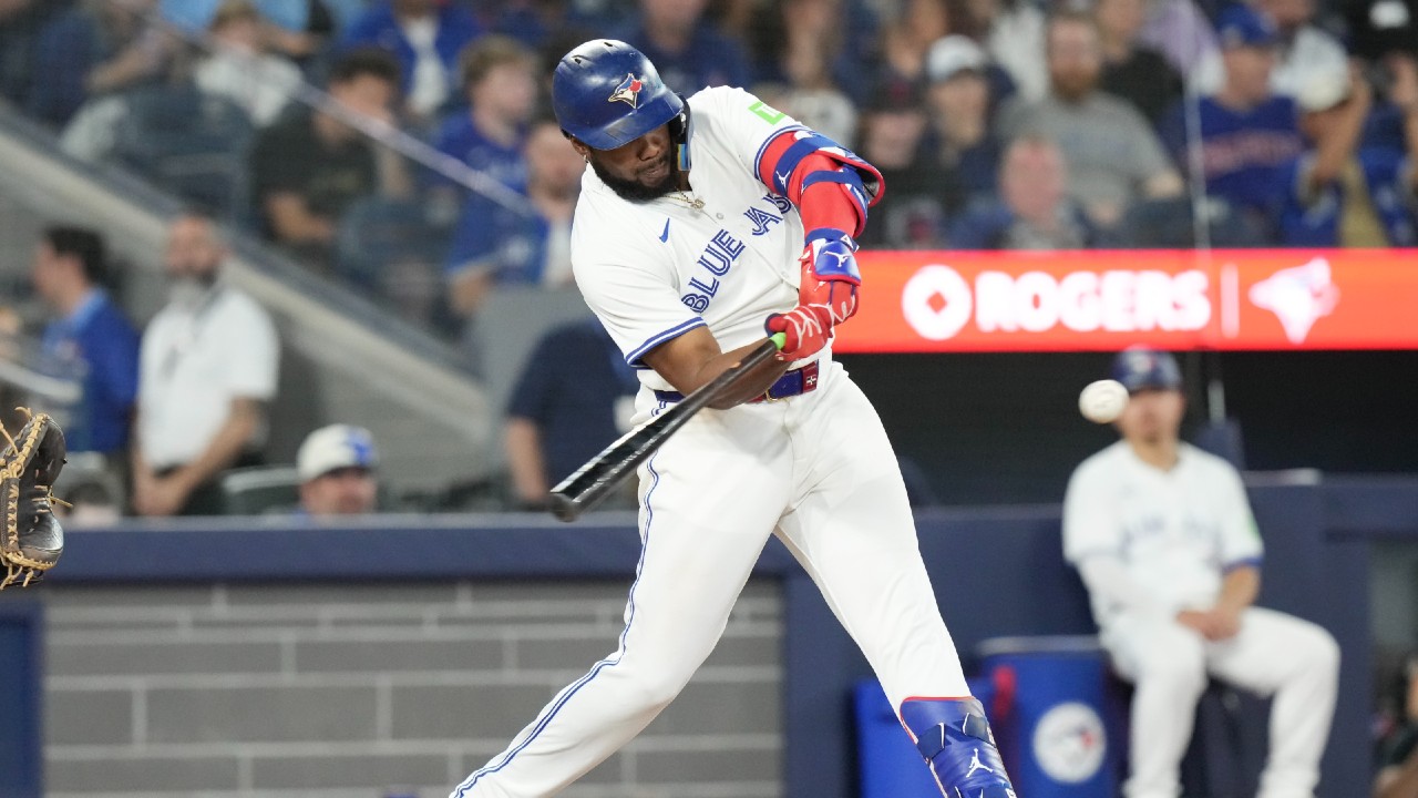 Blue Jays’ Guerrero Jr. impresses Encarnacion as he nears 200 hits