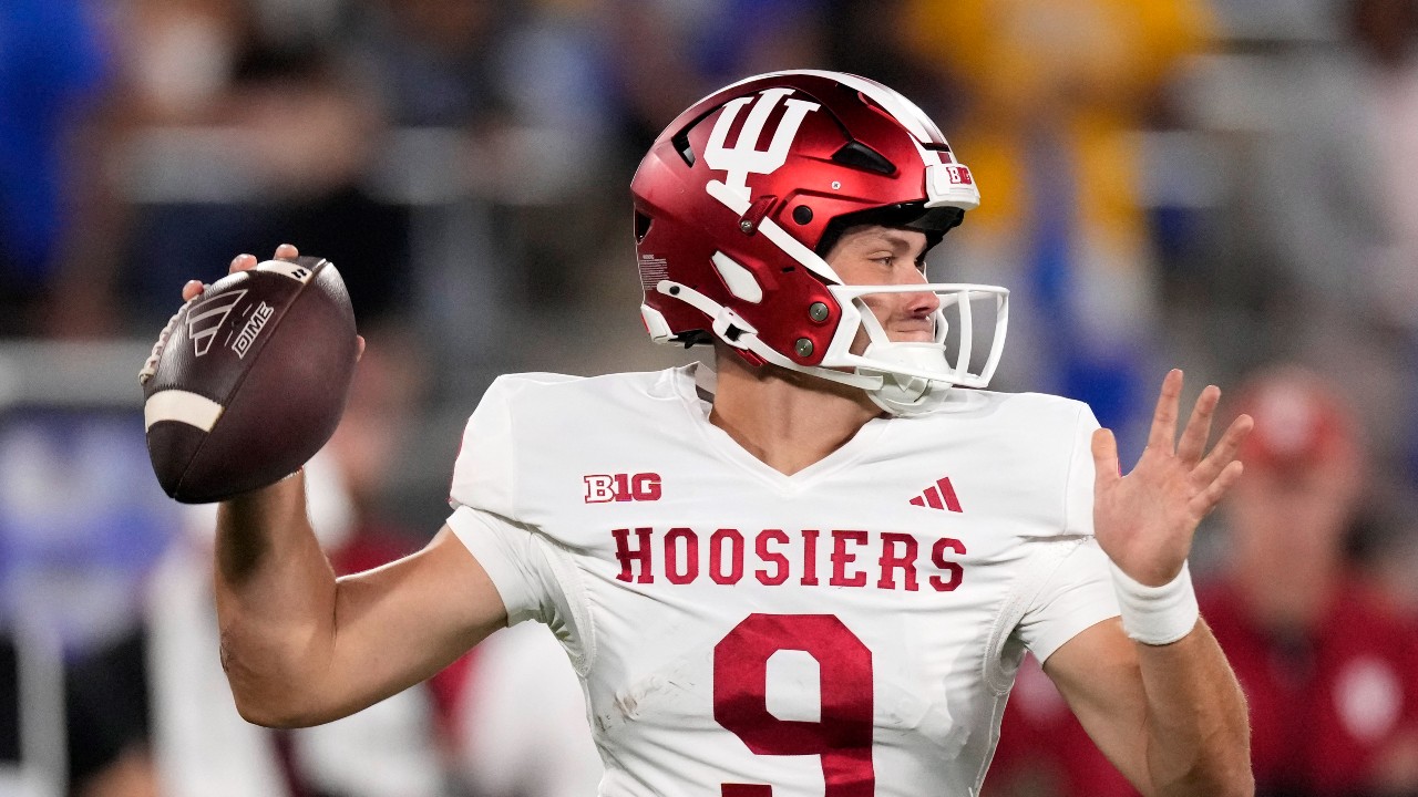 Kurtis Rourke leads Indiana to 5-0 for first time since 1967 with win over Maryland