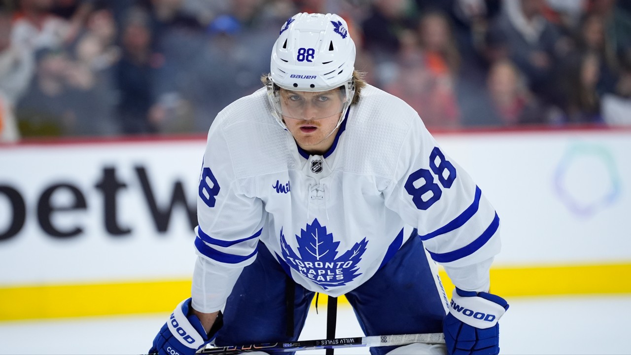 Why William Nylander’s experiment at centre is getting a reboot by Maple Leafs