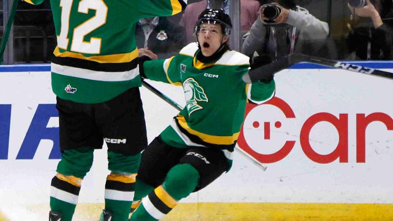 Could prospects like Cowan and Minten break camp with Maple Leafs?
