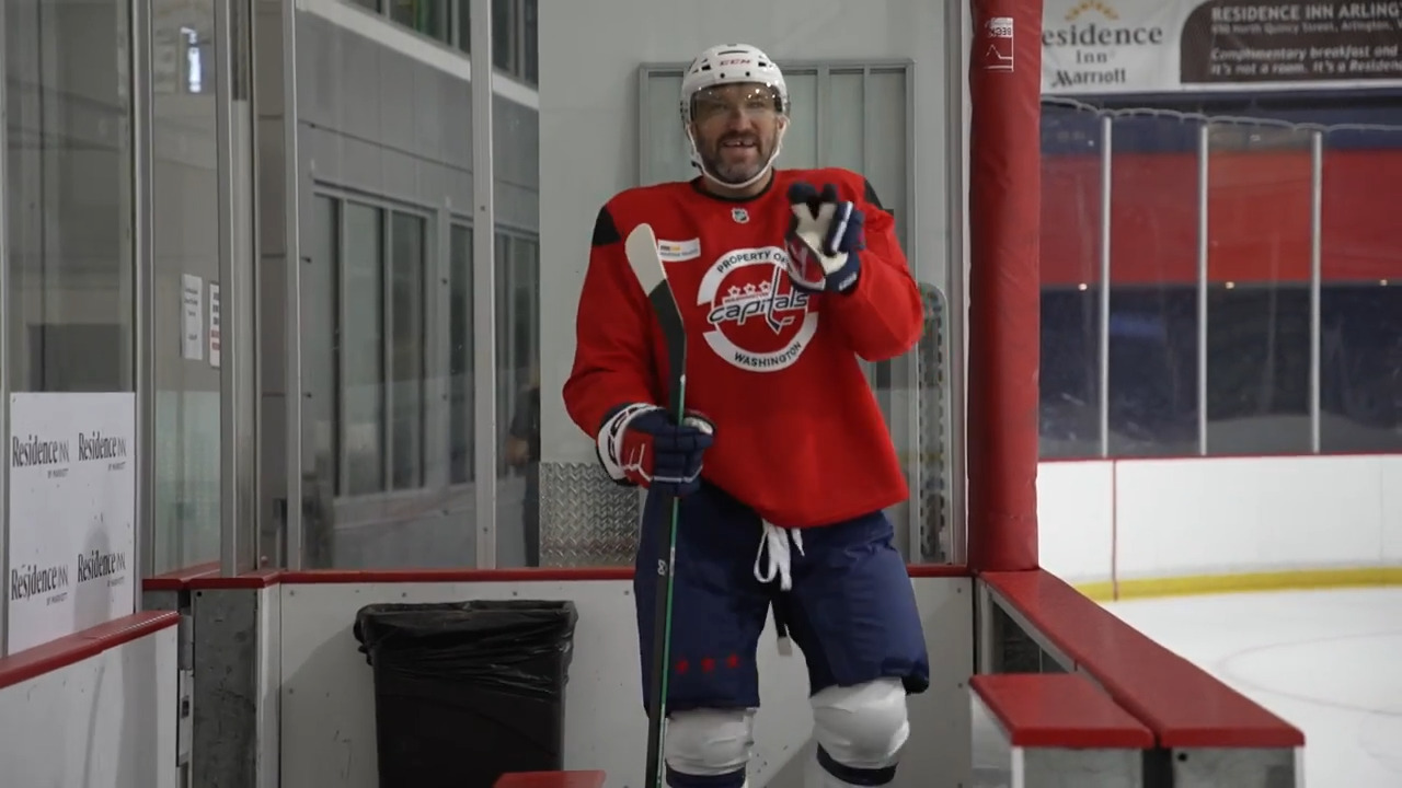 Ovechkin hits the ice, shares some laughs with select Capitals’ mates