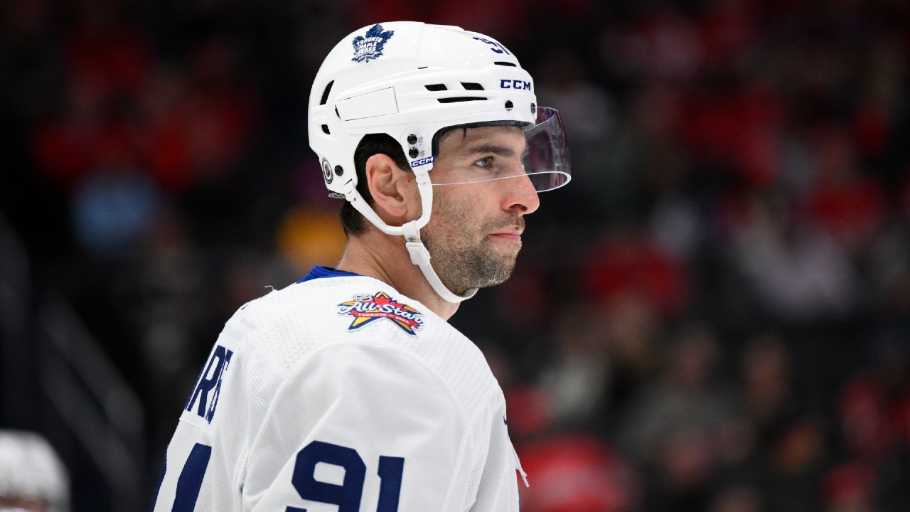 Maple Leafs’ John Tavares misses morning skate with illness
