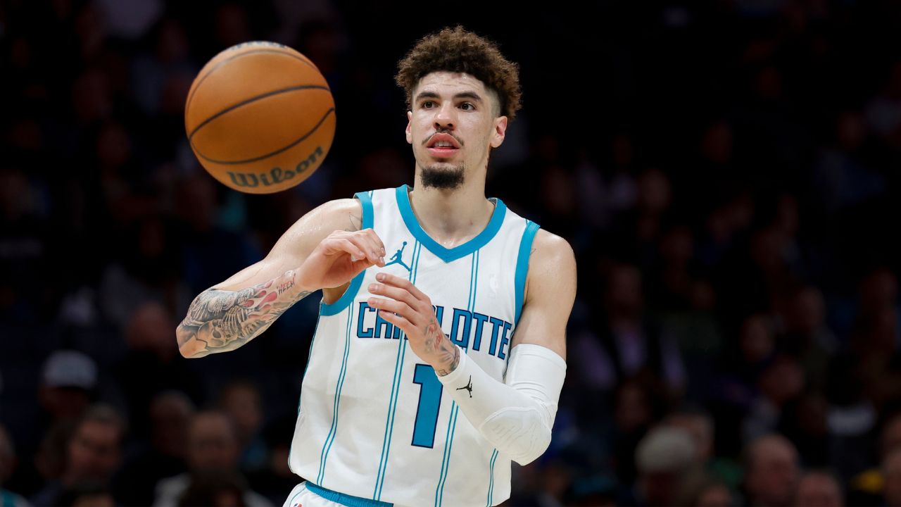 Report: Hornets’ LaMelo Ball out at least two weeks with calf strain