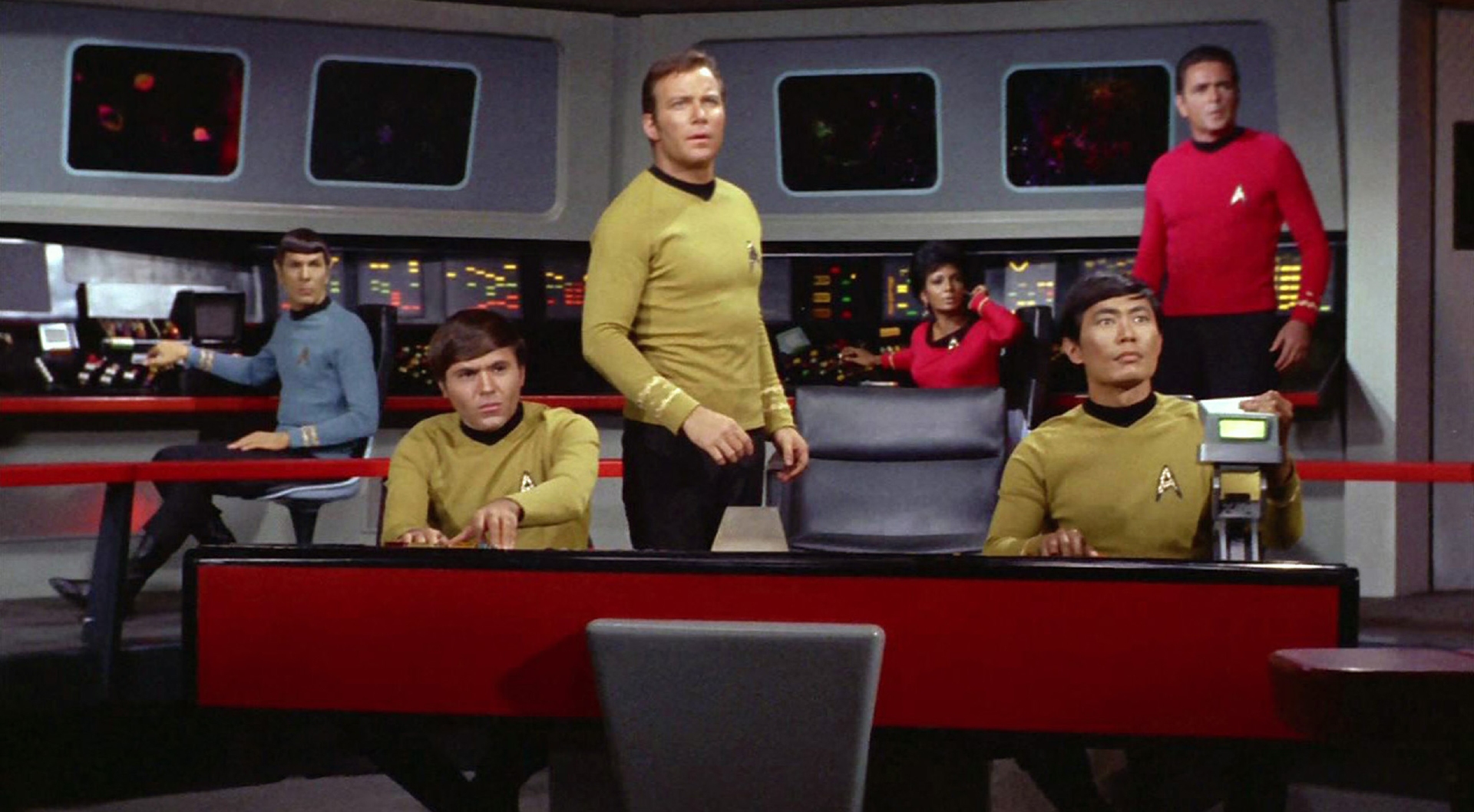 Star Trek Just Called Back to One of the Worst Original Series Episodes of All Time