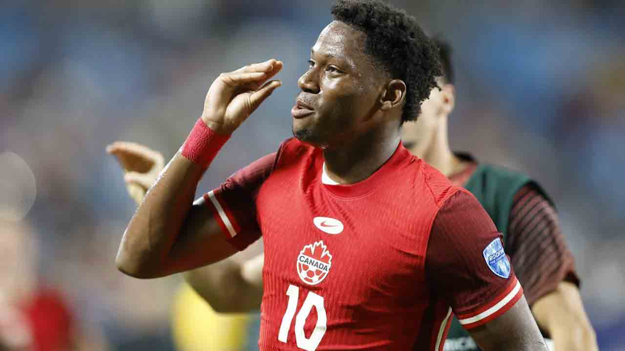 Canada scores late to down Suriname in CONCACAF Nations League quarterfinal