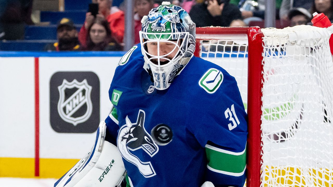 Canucks recall Mark Friedman, Max Sasson, Aatu Raty and Arturs Silovs from AHL
