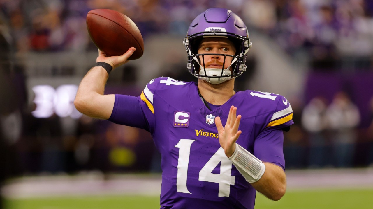 NFL Week 17 Preview: Can Vikings set up Week 18 showdown with Lions?