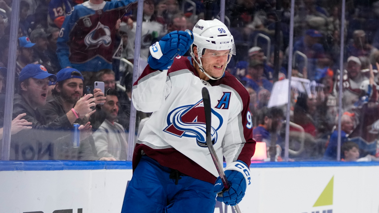 GM Tulsky believes Hurricanes in strong position to retain Rantanen after trade