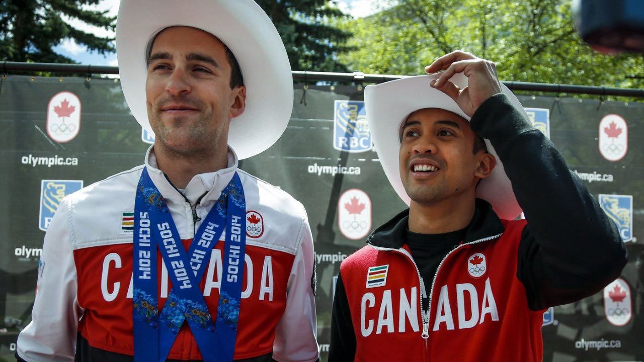 Denny Morrison gives Olympic silver speedskating medal to teammate Gilmore Junio
