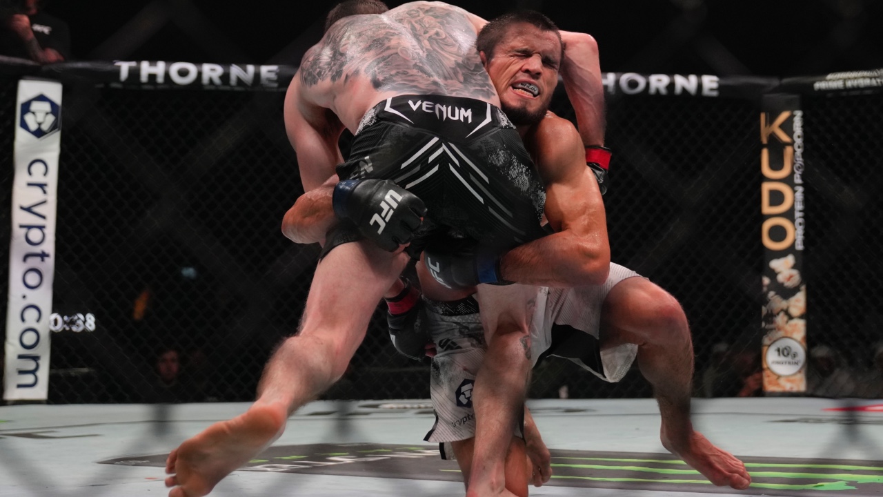 UFC 311 weigh-in results: Card gets new main event as Tsarukyan can’t get to scale