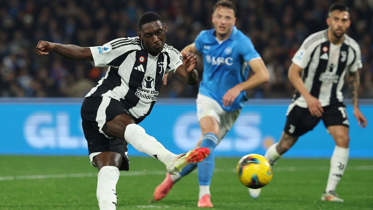 Serie A Roundup: Kolo Muani scores in debut but Juventus lose to Napoli