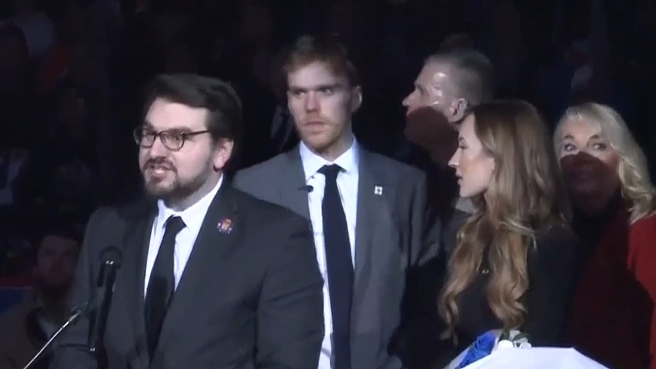 Otters retire McDavid’s no. 97 to Erie Insurance Arena rafters