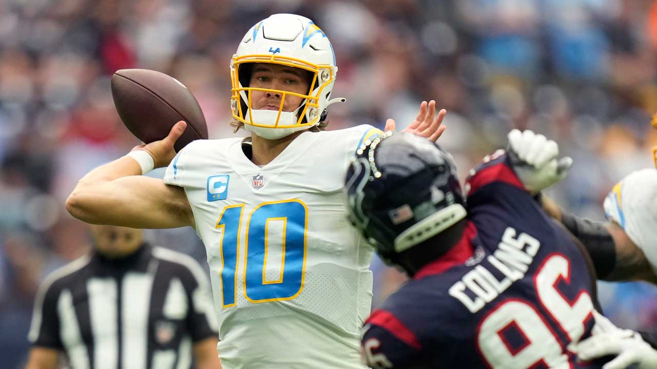 NFL Live Tracker: Chargers vs. Texans