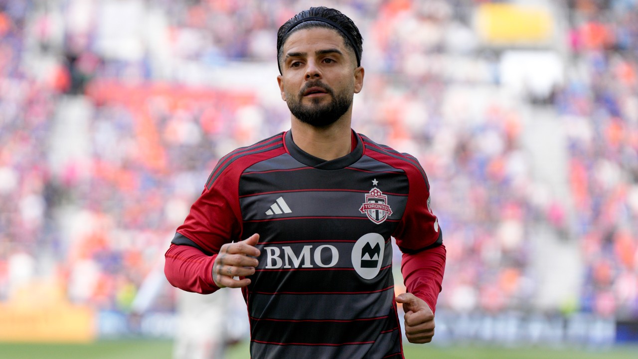 Lorenzo Insigne and other Toronto FC players report for pre-season medicals